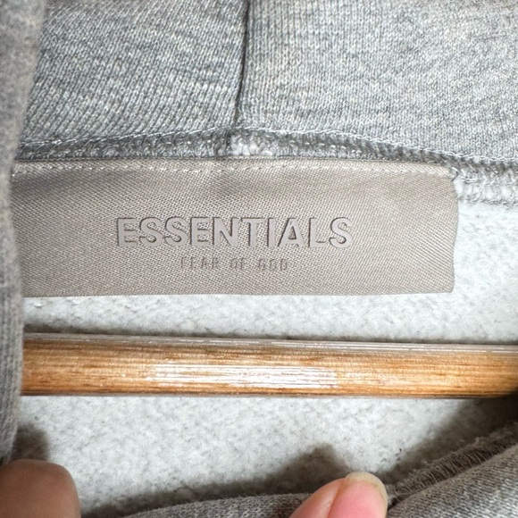Fear of God ESSENTIALS Grey Hoodie Medium Unisex Streetwear Pullover - Picture 7 of 8